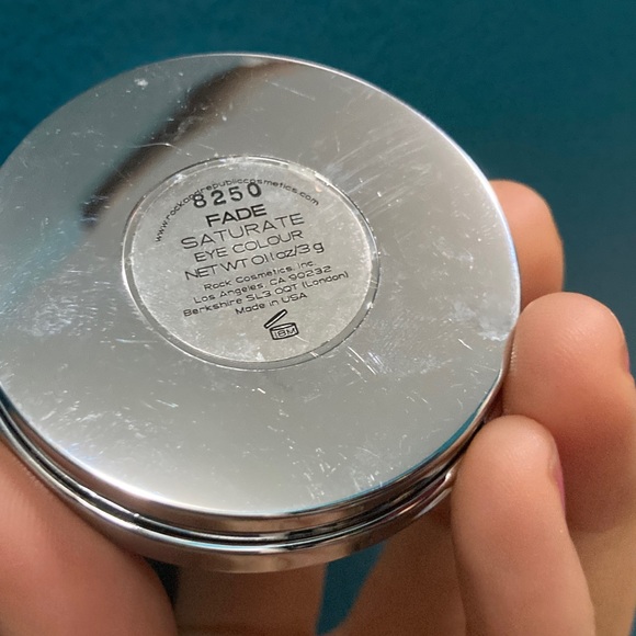 Rock and republic saturate eye colour FADE 8250 light lavender 0.11pz - Picture 2 of 3